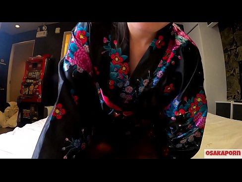 ❤️ Vajza e re cosplay pëlqen seksin deri në orgazmë me një shiringë në një kalorës dhe një blowjob. Vajzë aziatike me pidhi leshtore dhe cica të bukura me kostum tradicional japonez në video amatore që tregon masturbim me lodra qij. Sakura 3 OSAKAPORN. ❤️ Super pornografi tek ne sq.seecamsus.top ☑
